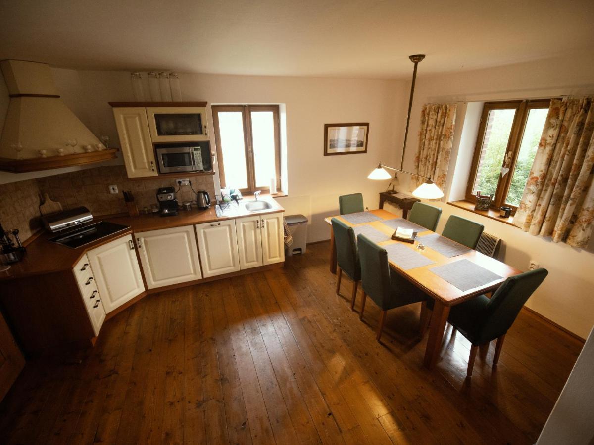 Cottage Bara Božanov Eksteriør billede
